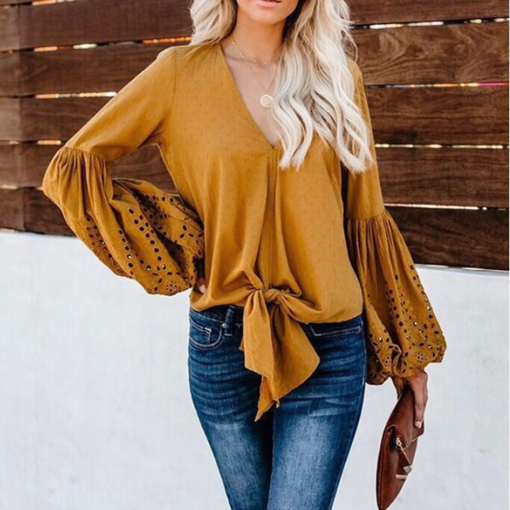 Last 3! Boho Peasant balloon sleeve tie top - Picture 2 of 7